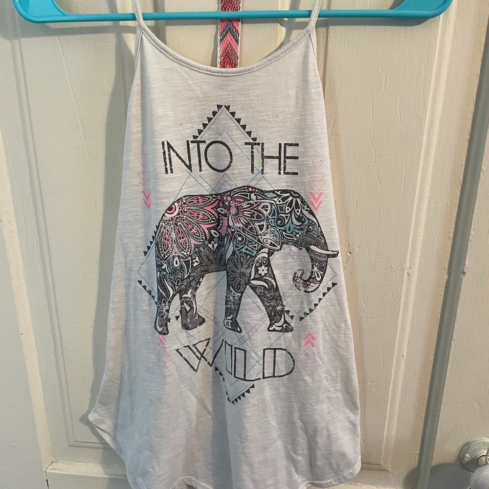 Into the world tank top
